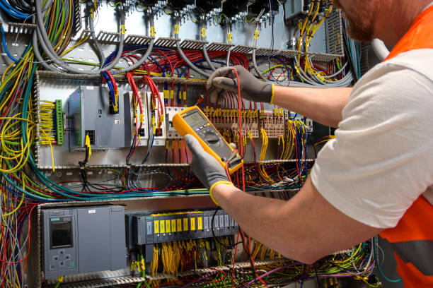 Best Emergency Electrical Repair  in Circleville, OH